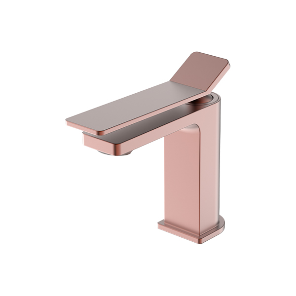 What are features and advantages of single lever bath mixer?